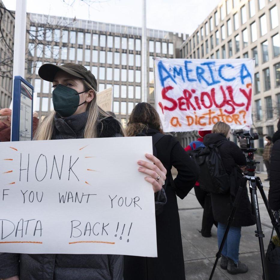 Trump administration begins sweeping layoffs with probationary workers, warns of larger cuts to come